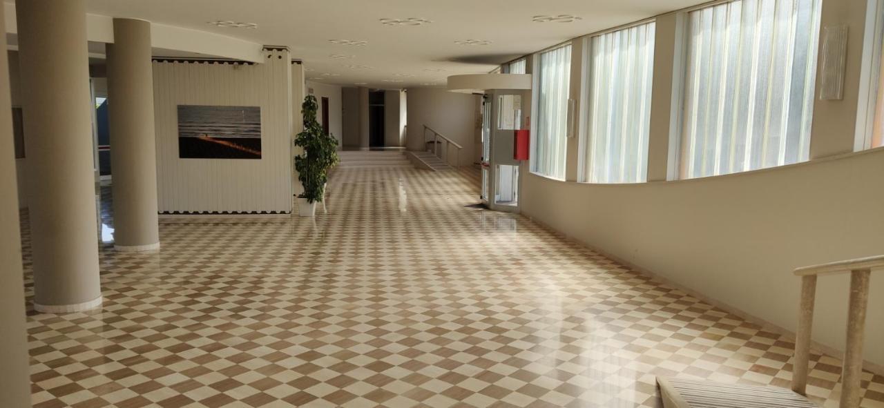 Condominio La Duna - Residence Puerto Do Sol Lignano Sabbiadoro Buitenkant foto