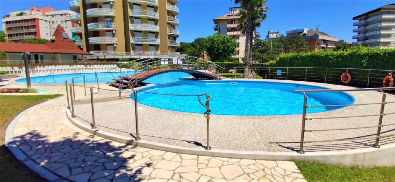 Condominio La Duna - Residence Puerto Do Sol Lignano Sabbiadoro Buitenkant foto
